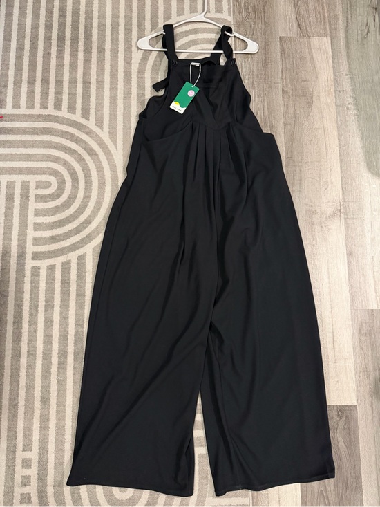 HALARA Pants - HALARA Black Wide-Leg Jumpsuit with Adjustable Straps